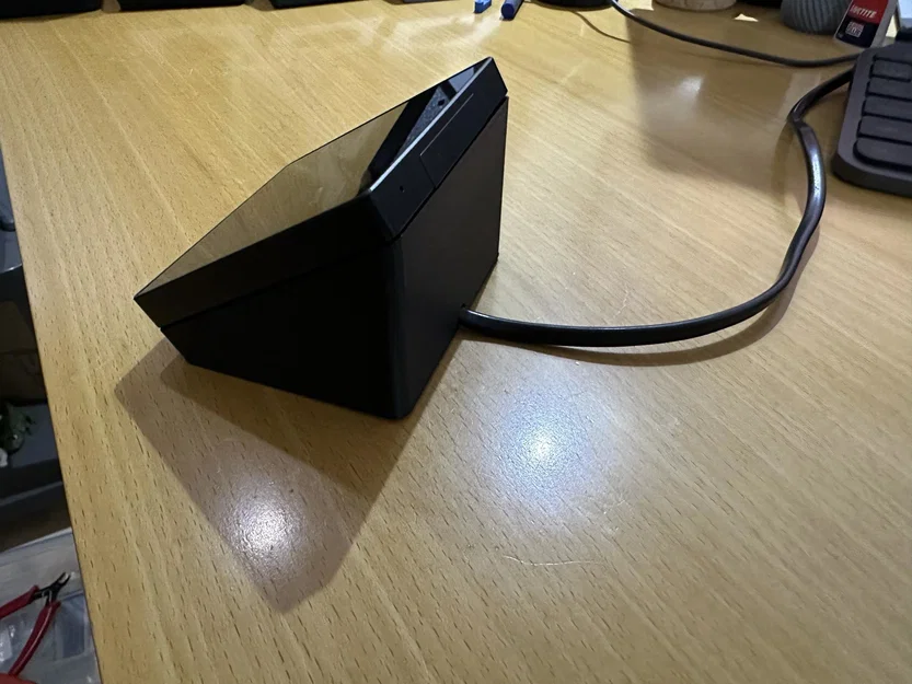 Chân đế để bàn góc 30 độ cho màn hình Shelly Wall-Display - Image 2