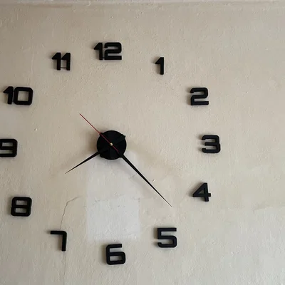Đồng hồ treo tường cỡ lớn (Big wall clock)
