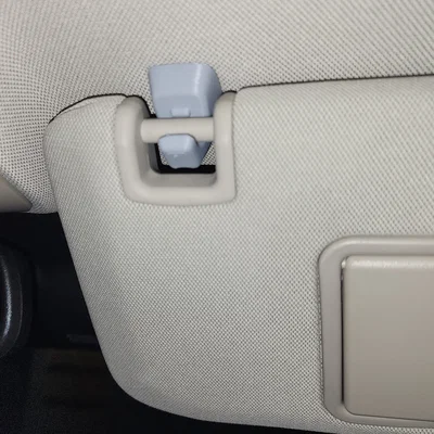 #0070 Kẹp giữ tấm che nắng (Visor Clip/Holder) cho xe Chevy (nhiều mẫu)