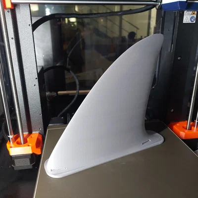 Mô hình vây cá mập (Shark Fin) đeo lưng cho bé khi đi bơi