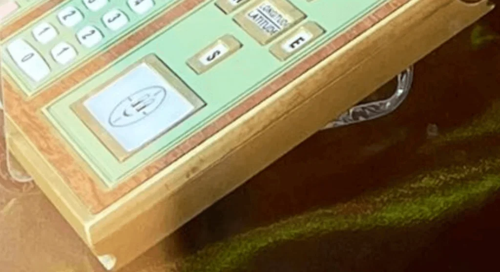 TVA TemPad-Deadpool and Wolverine-Loki - Image 20