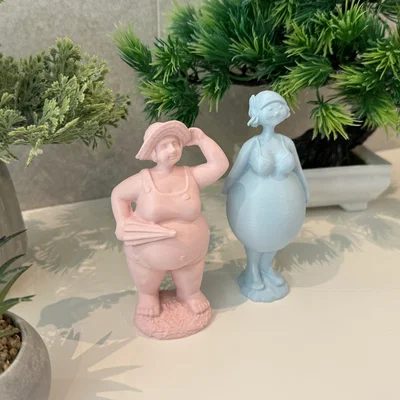 Mô hình trang trí phụ nữ đi tắm (Bathing Woman Figurines) dễ thương