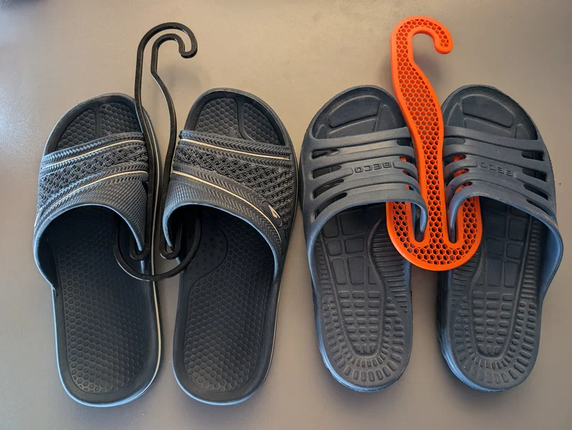 Móc Treo Dép Đi Biển (Beach Sandal Hanger) - Image 1