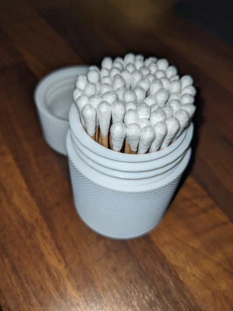 Hộp đựng tăm bông (Q-Tip) thiết kế nắp vặn chắc chắn - Image 1