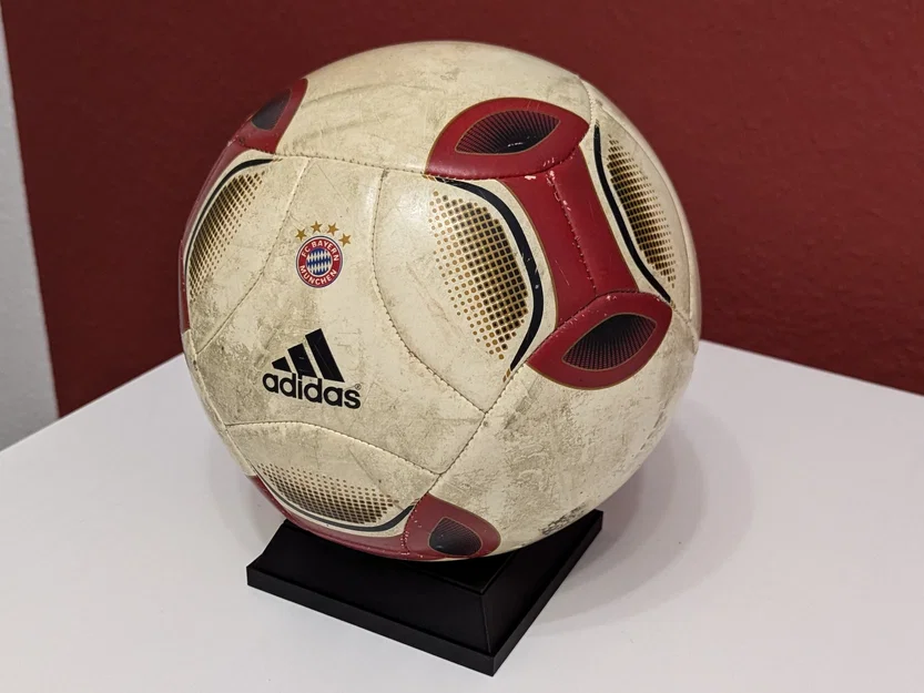 Giá đỡ bóng dạng cúp (Trophy Ball-Holder) - Image 4