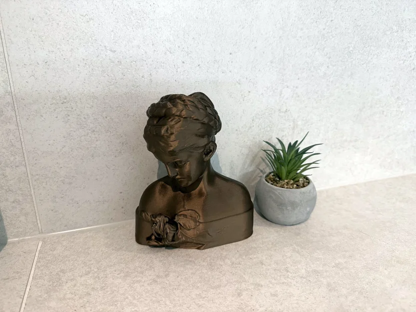 Tượng bán thân nữ nghệ thuật (Female Bust) dùng trang trí nhà cửa - Image 3