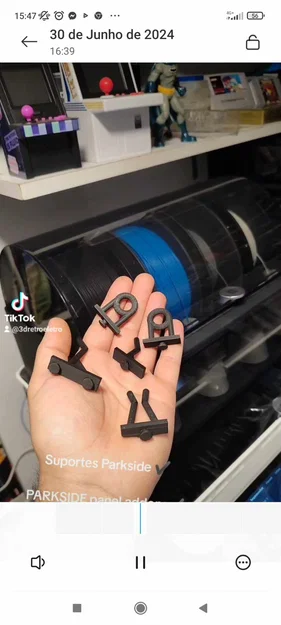 Parkside Panels – Giá đỡ & chân đỡ cho tấm pegboard Parkside - Image 1