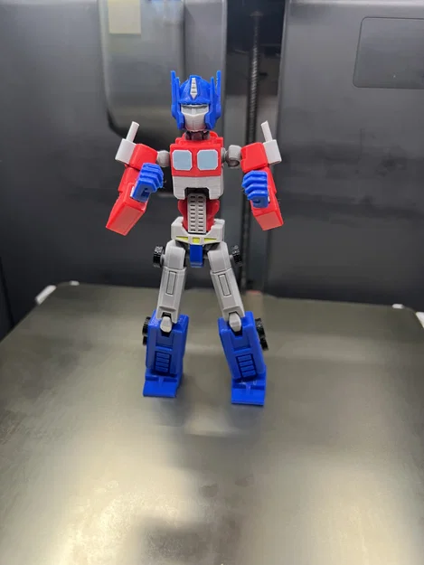 Dummy Optimus Prime - Image 1