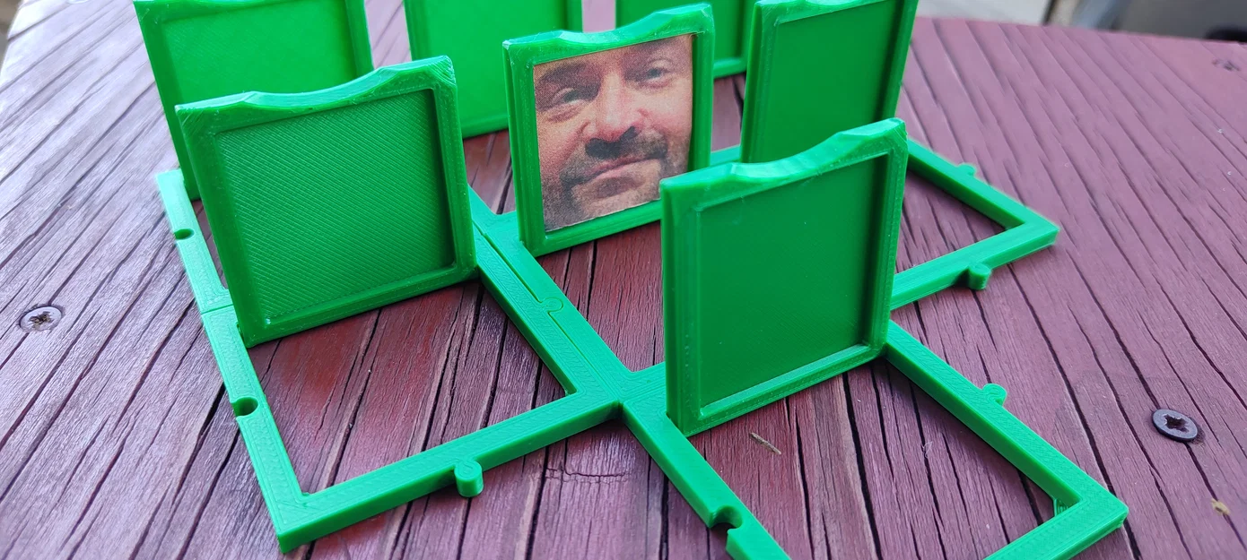 Trò chơi "Guess Who?" dạng Modular - Image 5