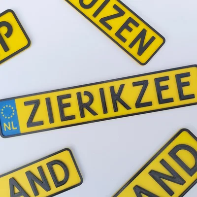 Móc khóa biển số Hà Lan / Dutch License Plate Key Chain (OpenSCAD)