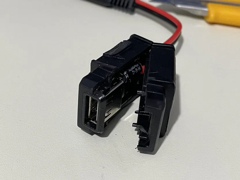 Nắp che PSU Prusa XL có cổng USB (kèm fuse) - Image 6
