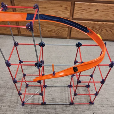 Adapter K'Nex sang Hot Wheels Track