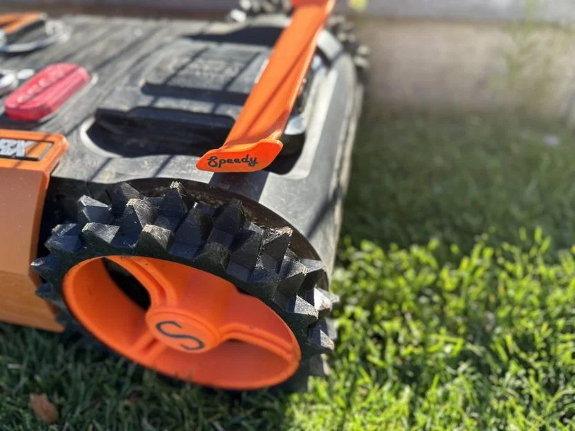 Worx Landroid WR165E M500 – Spoiler cho ngăn pin (siêu mỏng) - Image 3