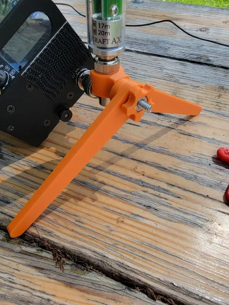 Chân đế Bipod 3D cho ăng-ten Elecraft AX1/AX2 (Hamradio) - Image 1