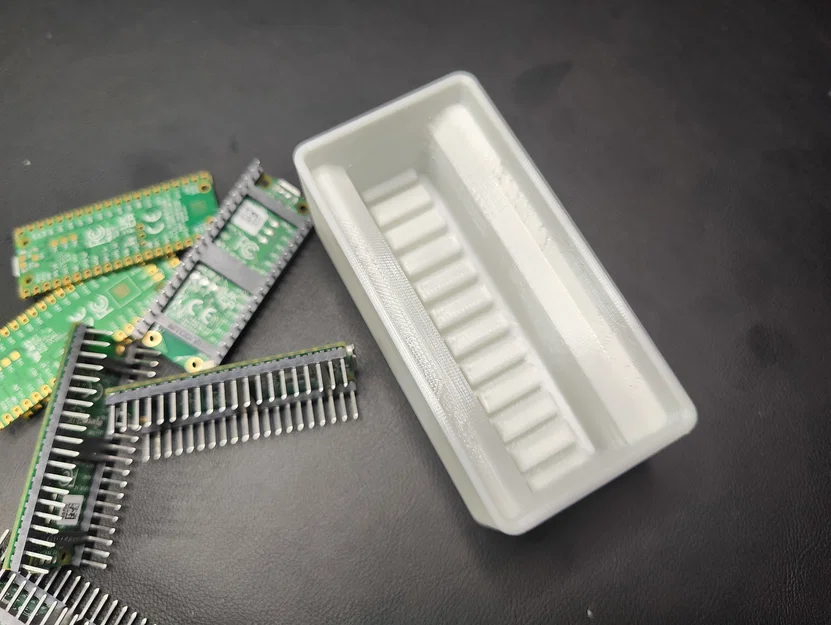 Khay Gridfinity giữ Raspberry Pi Pico - Image 2