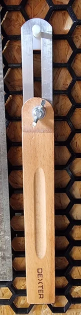 Hook HSW – Móc gài cho Honeycomb Storage Wall - Image 2