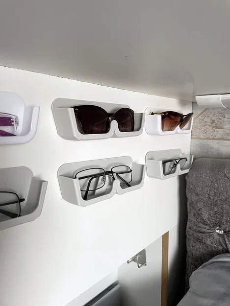 Giá treo kính / kính mát dán tường - Image 2