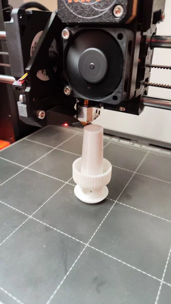 Bẫy ong bắp cày – nắp bẫy gắn chai PET - Image 6