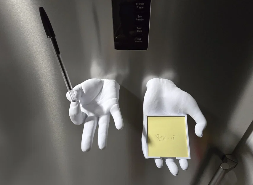 Bàn tay nam châm cho tủ lạnh (Magnetic fridge hands) - Image 1