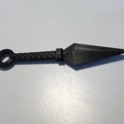 Móc khóa Kunai của Conniver (Conniver's Kunai Keyring)