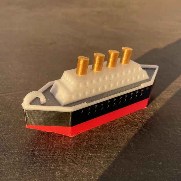 Móc khóa Titanic (Titanic Keyholder) - Image 2