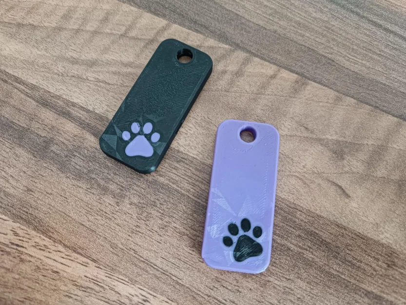 Móc khóa còi chó mini kiêm còi an toàn - Image 1