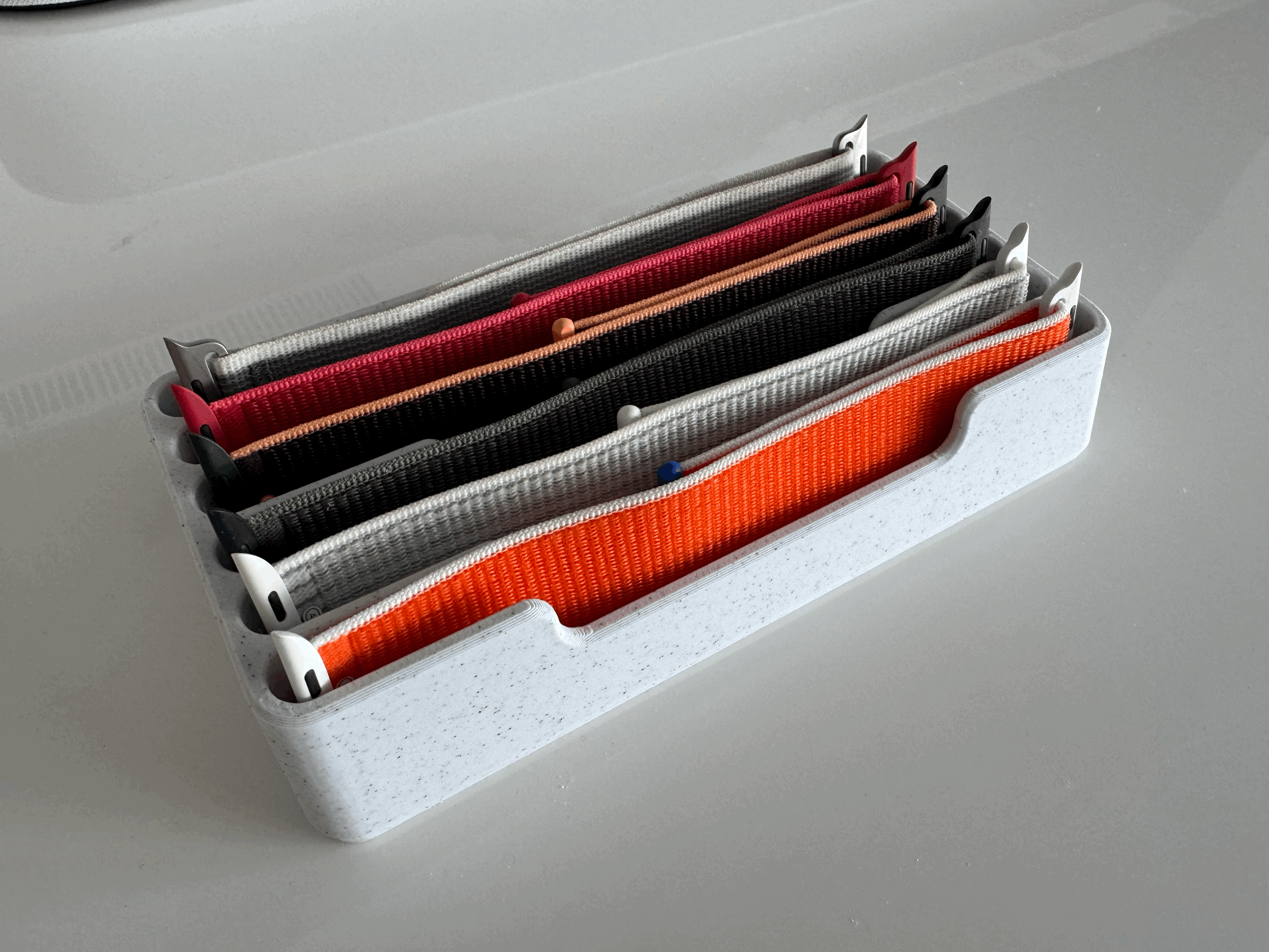 Khay giữ dây Apple Watch - Bản Extra Wide - Thumbnail 1