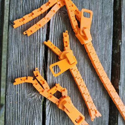 Zipper In 3D (Printable Zipper)