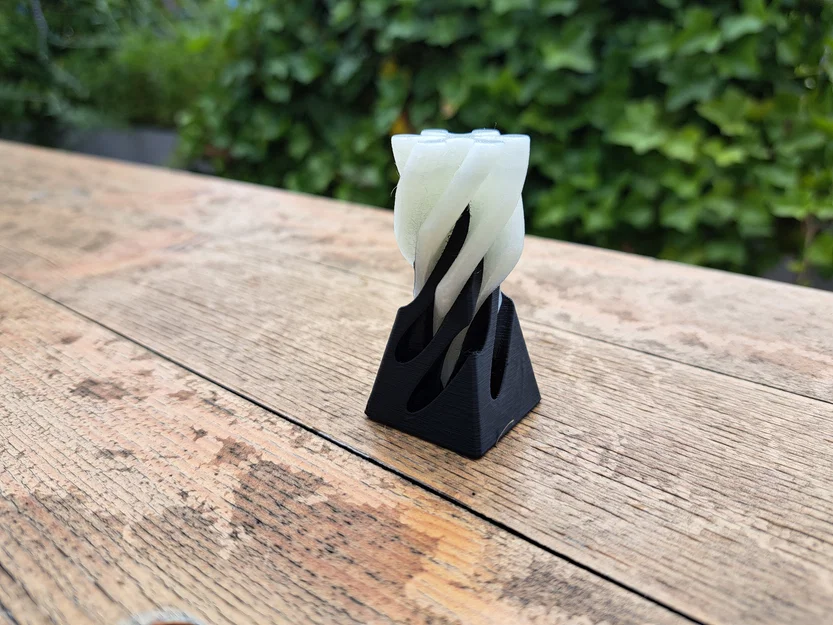Pyramid Spiral - Đồ chơi fidget hình kim tự tháp xoắn ốc độc đáo - Image 2