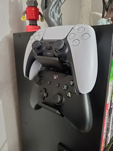 Giá treo 2 tay cầm Xbox | PS5 gắn tường dọc (bắt vít) - Image 1