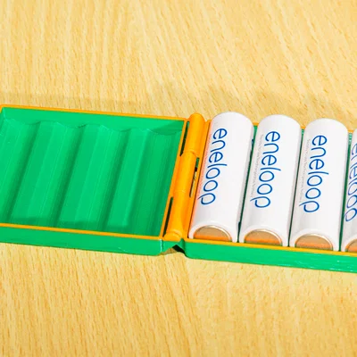 Hộp đựng pin 4 x AA
