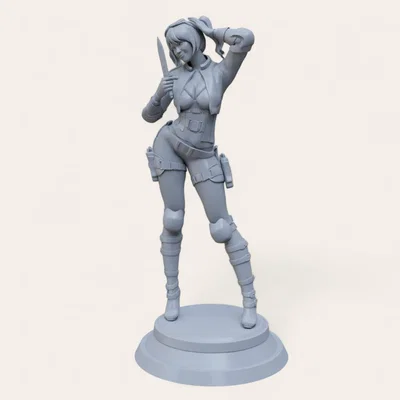 FIGURE "HARLEY QUINN 01"