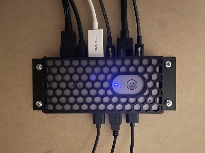 Giá treo UGreen KVM gắn dưới bàn (Under Desk Mount) - Image 1