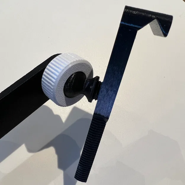 DoomScroller: Tripod cho smartphone mùa COVID-19 (doomscroll thoải mái) - Image 18