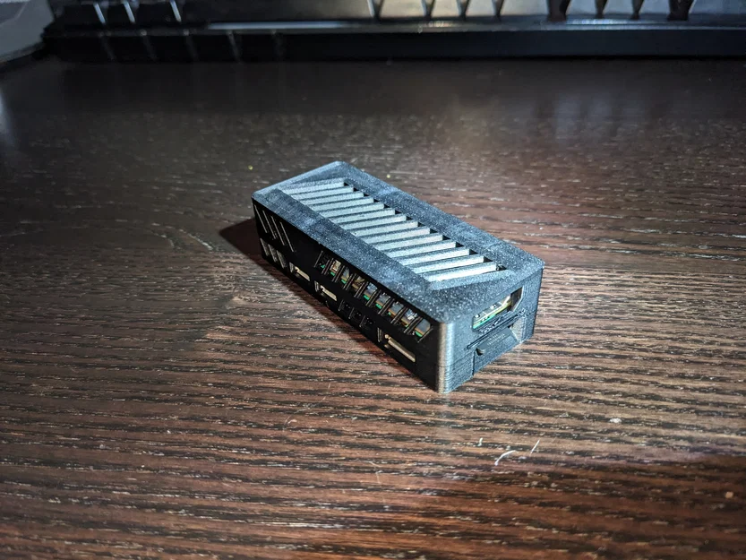 Case PiKVM V2 Pi Zero toolless - Image 1