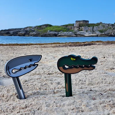 Kẹp Khăn Biển (Beach Towel Clip) Croc & Shark