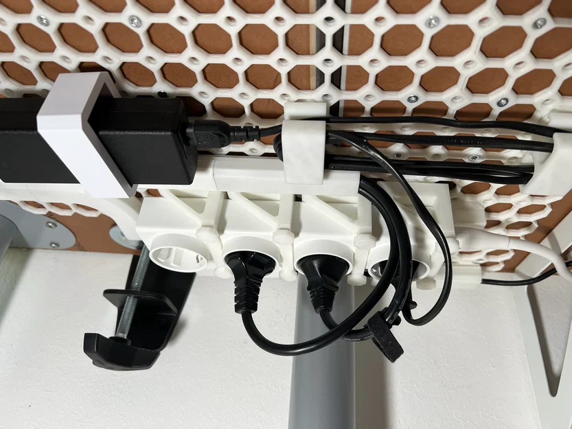 Giá đỡ phích cắm IKEA Askvader cho Underware/Multiboard - Image 1