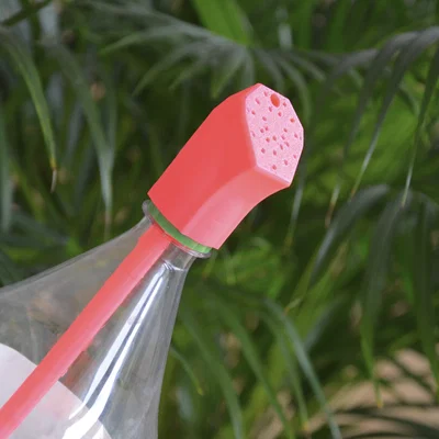 Nắp tưới cây cho chai nước (Watering bottle cap)