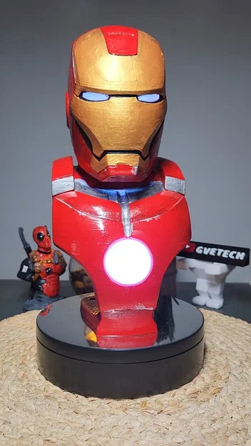 Mô hình tượng bán thân Iron Man tự lắp đèn LED cực chất - Image 1