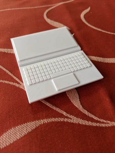 Mô hình Mini Laptop siêu nhỏ trang trí bàn làm việc độc đáo - Image 2