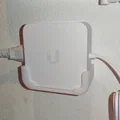 Giá treo tường UniFi PSU: Giải pháp gọn gàng cho bộ nguồn mạng - Thumbnail 1