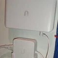 Giá treo tường UniFi PSU: Giải pháp gọn gàng cho bộ nguồn mạng - Thumbnail 2