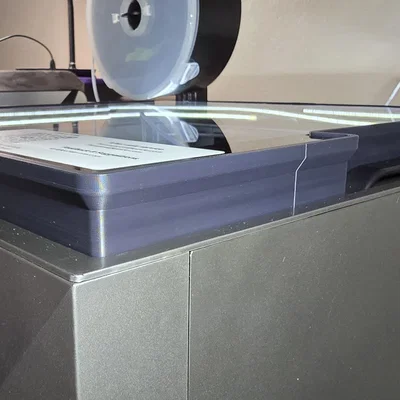 Bộ khung nâng nắp Qidi Plus 4 để gắn dải đèn LED