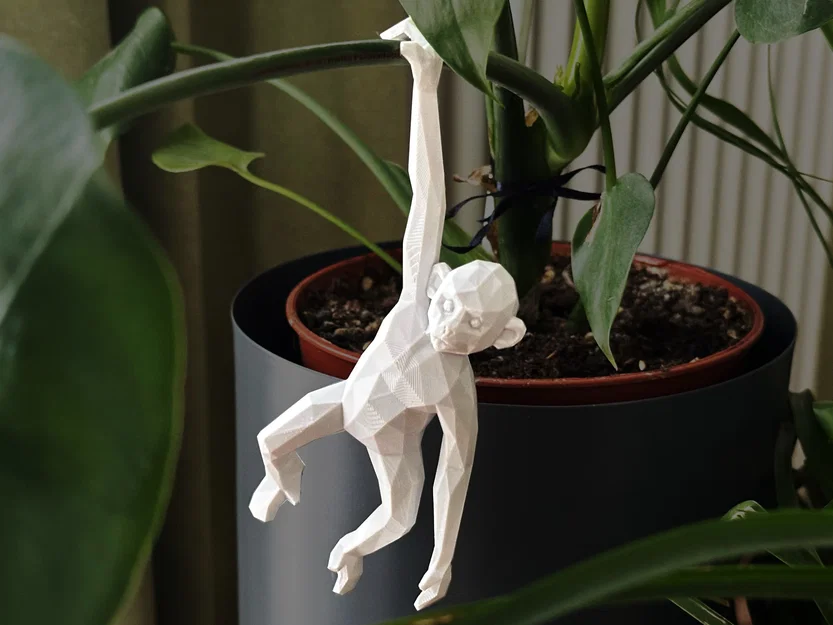 Chú Khỉ Low Poly Treo Móc Cực Dễ Thương - Image 1