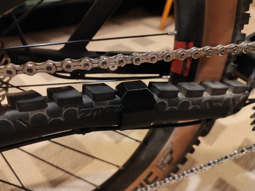 Miếng bảo vệ khung sườn (chainstay protector) cho Fuji Auric hoặc Rakan - Image 4