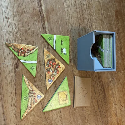 Hộp Đựng Gạch Game Carcassonne: Halb so Wild II In 3D Tiện Lợi