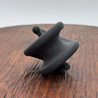 Sphericon! Một câu đố lăn độc đáo...