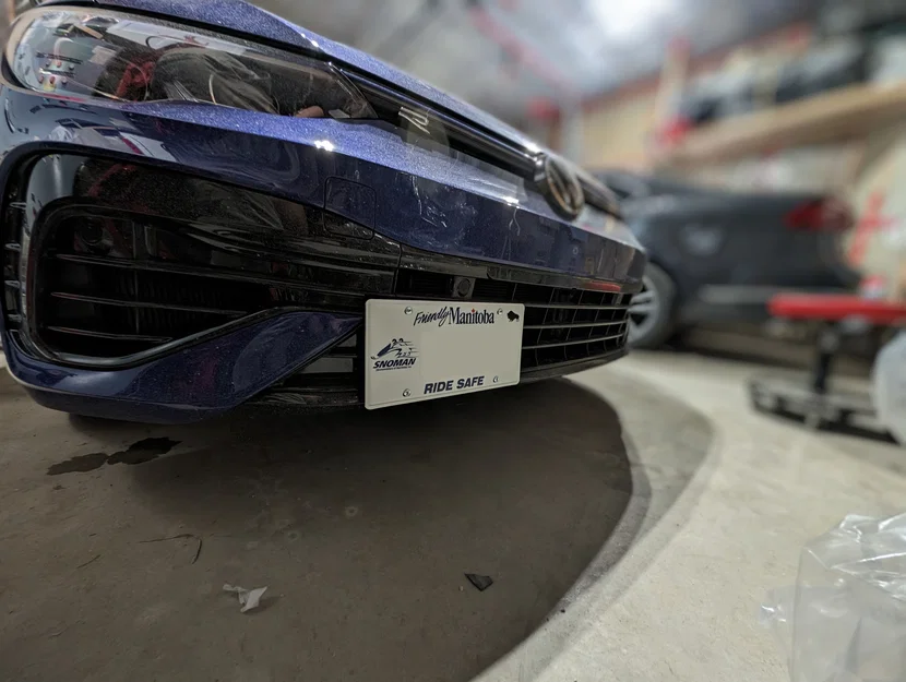 Giá đỡ bảng số trước cho VW Volkswagen Golf R GTI MK8 - Image 2