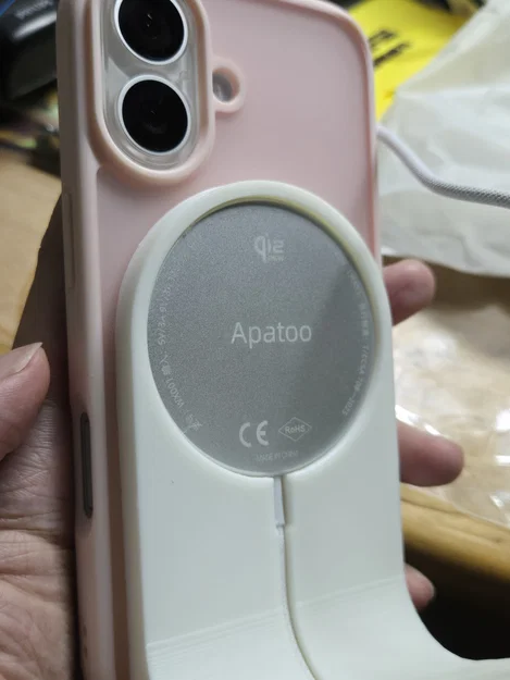 Đế giữ iPhone MagSafe có khe đi dây (góc bo tròn) - Image 2