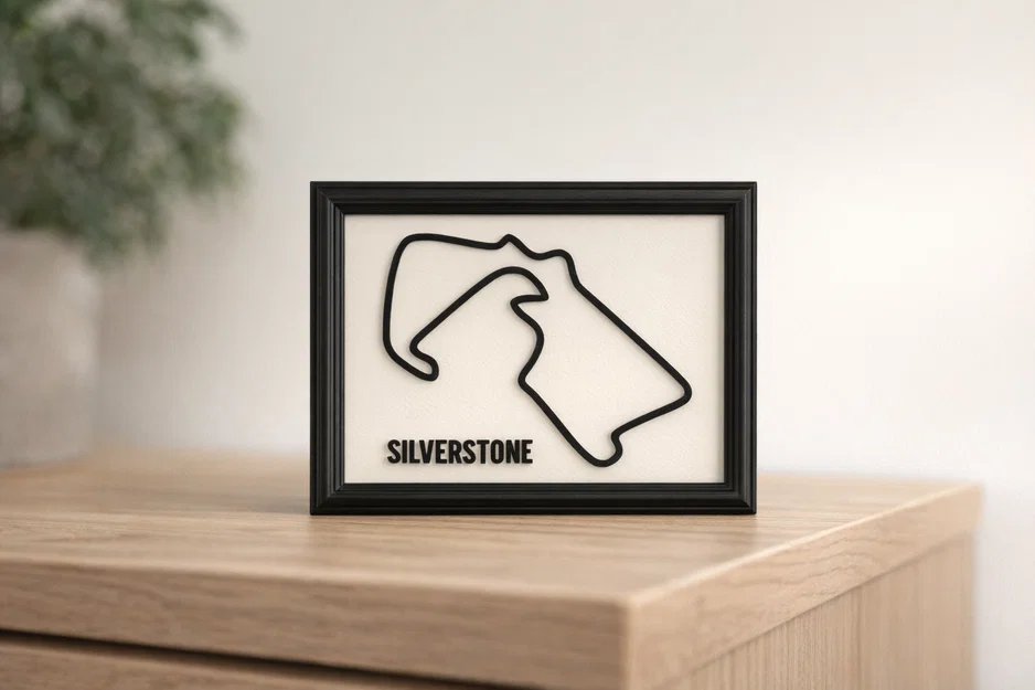 Tranh treo tường đường đua Silverstone – Khung trang trí in 3D tối giản - Image 1